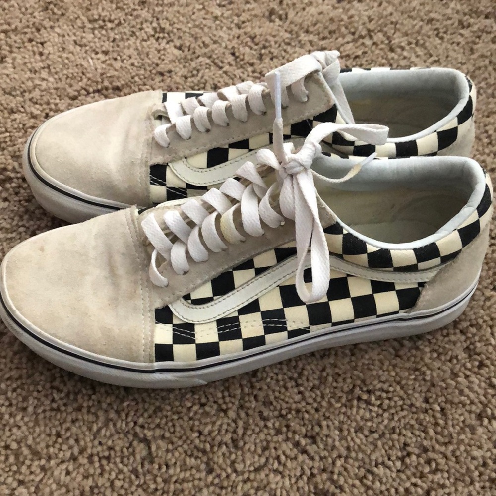 old skool checkered vans